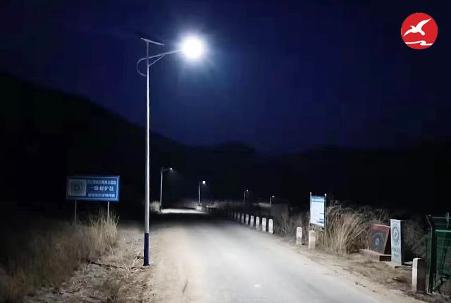 新农村太阳能路灯扶贫产品