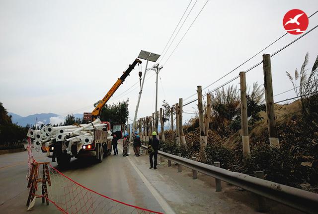 太阳能路灯安装现场