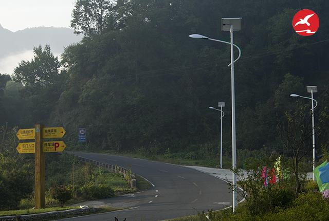 LED太阳能路灯