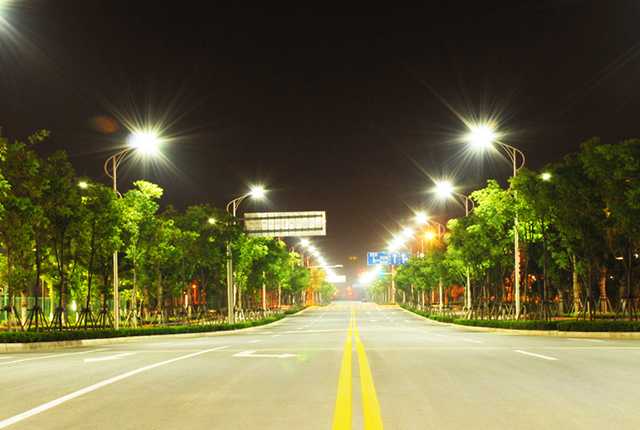 道路智能路灯照明