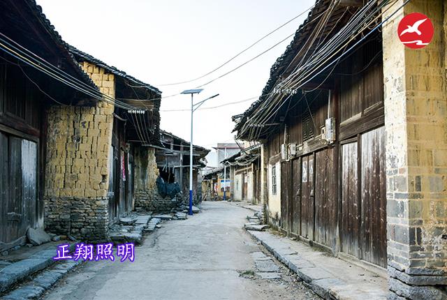 农村道路LED太阳能路灯