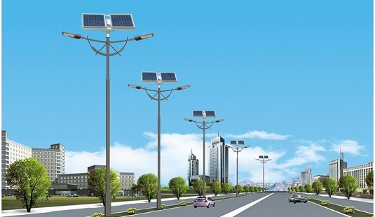 6米12米8米太阳能路灯安装间距