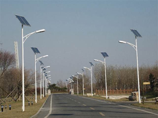 LED太阳能路灯 正翔2005