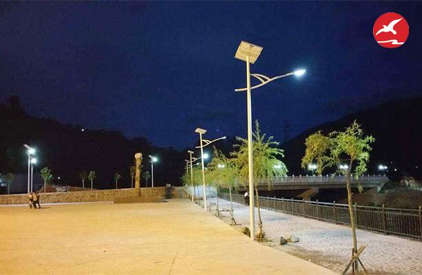 正翔照明LED太阳能路灯