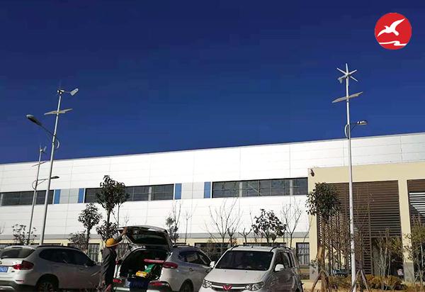 正翔照明风光互补太阳能路灯