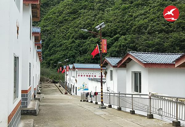 新农村太阳能led路灯