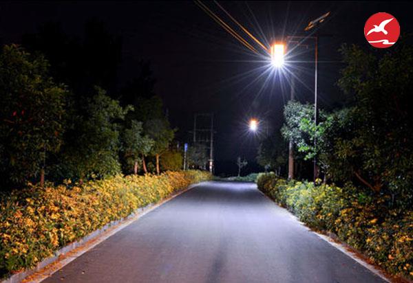 公园夜晚led太阳能路灯