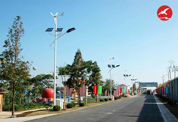 led太阳能风光互补路灯