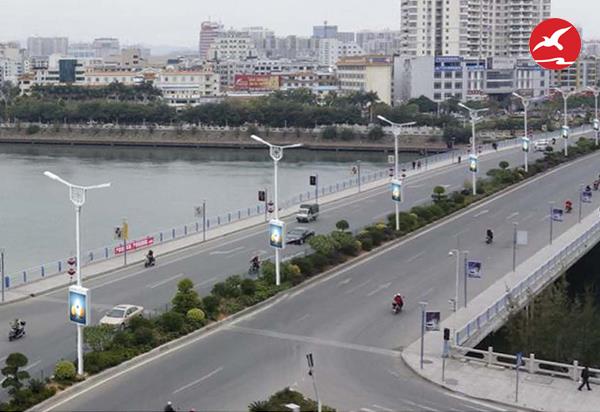 正翔智慧路灯