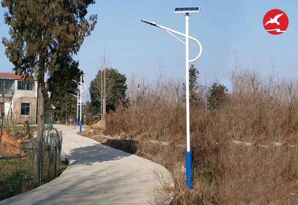 农村LED太阳能路灯