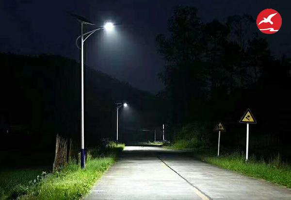 农村太阳能路灯厂家